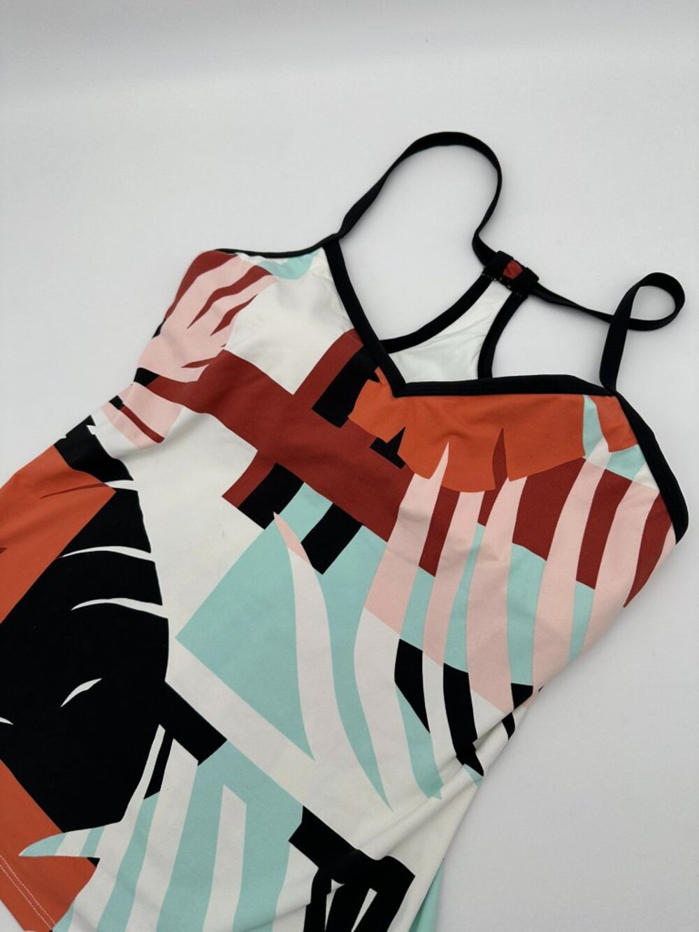 NWOT Carve Designs Womens Stinson High Support T-Back Tankini Size S, Lost Coast